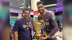 আইপিএল জয়ী কোচের সঙ্গে সম্পর্ক ছিন্ন করল কলকাতা