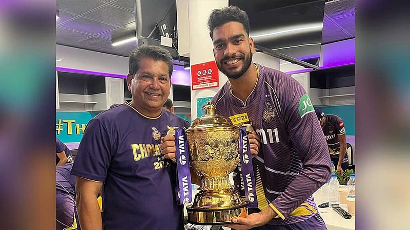 আইপিএল জয়ী কোচের সঙ্গে সম্পর্ক ছিন্ন করল কলকাতা