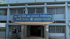 মায়ের গায়ে হাত, গ্রাম সালিশে পিটুনির পর যুবকের মৃত্যু