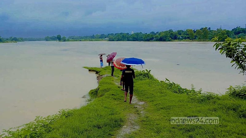 ঘণ্টায় ১০ সেন্টিমিটার করে বাড়ছে গোমতীর পানি, বন্যার সতর্কতা