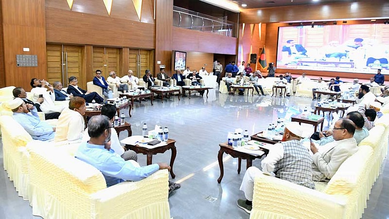 রাষ্ট্রের মূলনীতি নিয়ে ঐকমত্যের আলোচনায় উত্তেজনা