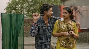 ওটিটিতে ‘দেয়ালের দেশ’: যে প্রেমের শুরু মর্গ থেকে