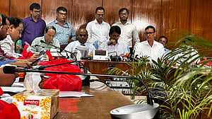এসএসসির ফলে ধস: ‘যার যা নম্বর প্রাপ্য হয়, তাই দিতে বলেছি’