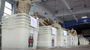 পুরো আসনের ভোট বাতিলের ক্ষমতা ফেরত চায় ইসি