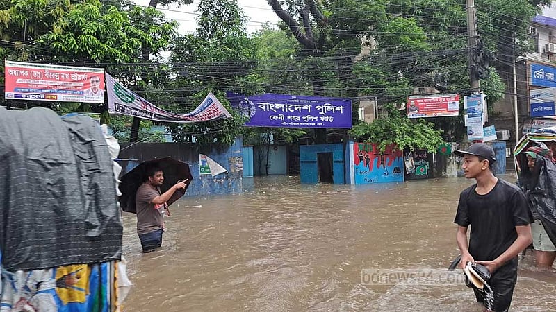 ফেনীর ইতিহাসে রেকর্ড বৃষ্টিপাত, চলবে বুধবারও