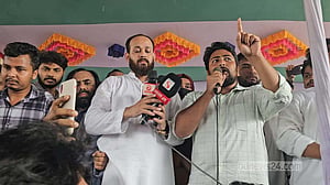 জুলাই সনদ বাস্তবায়নে ঐকমত্য হতে হবে: নাহিদ