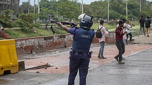 গোপালগঞ্জে গুলিবিদ্ধদের ৩ জন ঢাকা মেডিকেলে