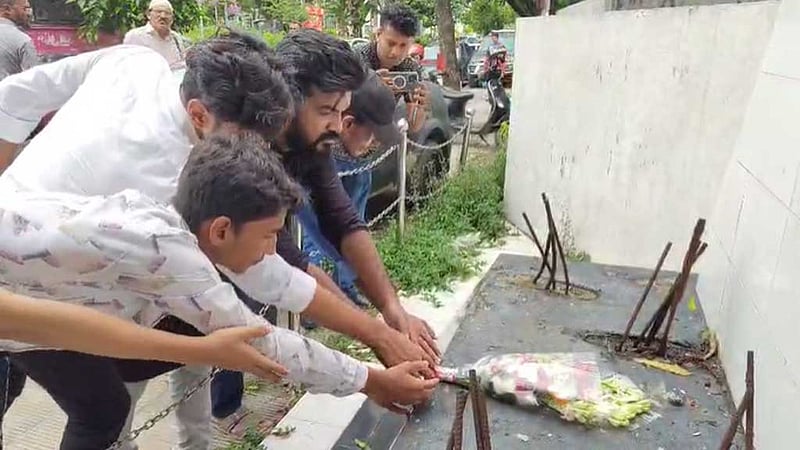 পুলিশও মনে রাখেনি, ফের ‘দীপ্ত শপথ’ বানিয়ে দিতে চায় ছাত্ররা