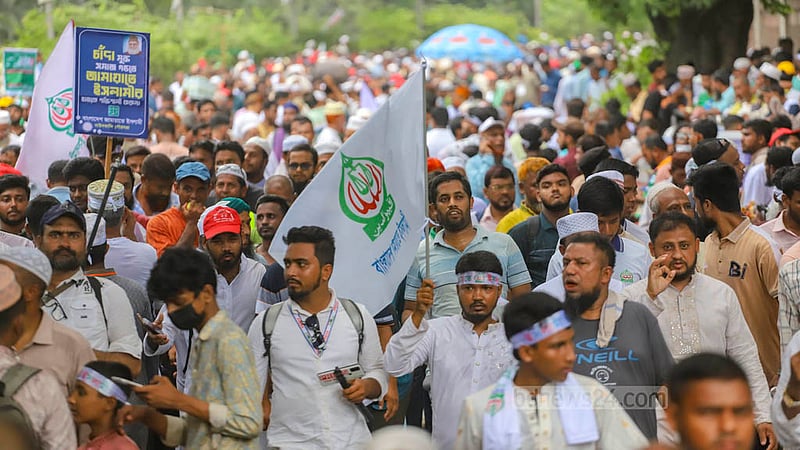 অভ্যুত্থানের বছরে আয়-ব্যয়ে সবাইকে ছাড়িয়ে জামায়াত