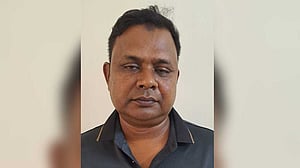 কুড়িগ্রামে সাবেক প্রতিমন্ত্রীর পিএস রাশেদ গ্রেপ্তার