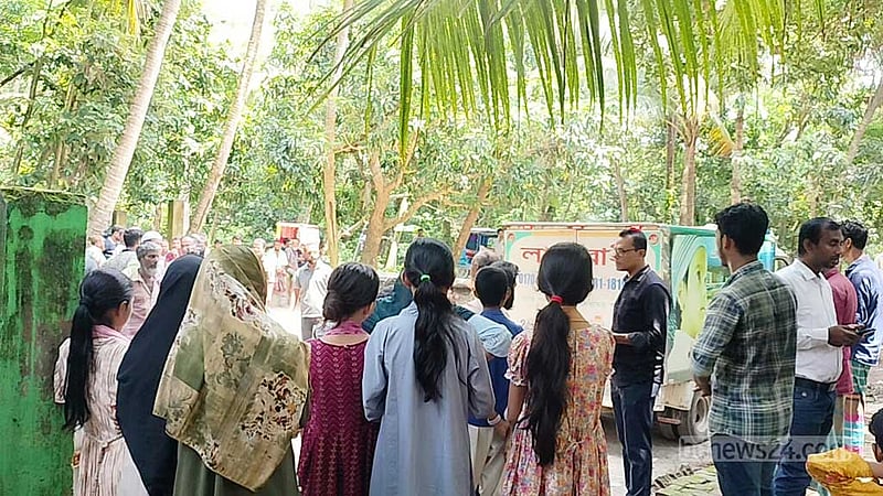 নিজের সন্তানকেও হারালেন মাইলস্টোনের শিক্ষক দম্পতি