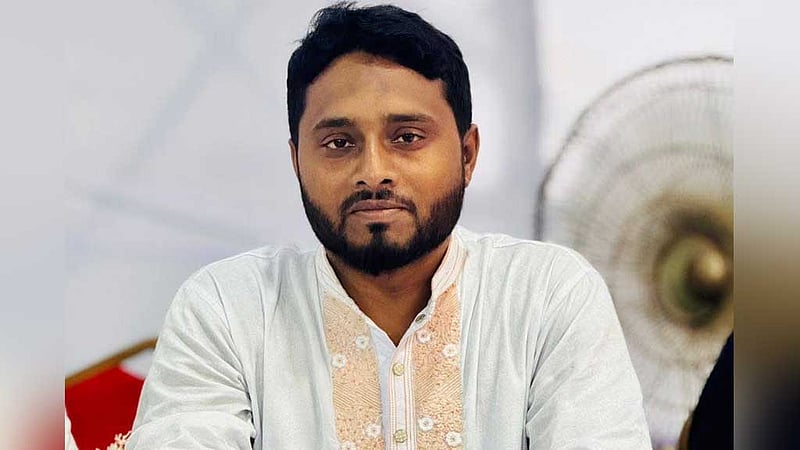 শিক্ষক ও ছাত্র সংসদ নেতাদের মারধর, জবি ছাত্রদল নেতার পদ এক মাস স্থগিত