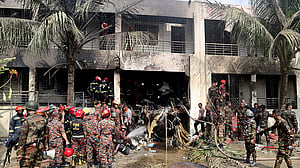 সহানুভূতি, সত্য ও মানবতাহীন বিশ্বে ‘মাইলস্টোন’
