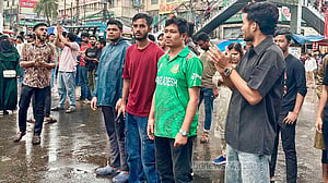 গোপালগঞ্জে হামলার প্রতিবাদে ‘ব্লকেডের’ ডাক যুবশক্তির