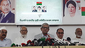 ব্যবসায়ীর মাথা থেঁতলে হত্যা: ভোটের পরিবেশ বিঘ্নিত করার অজুহাত, বললেন ফখরুল