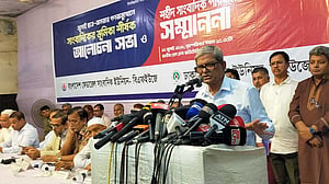 ট্রাম্পের শুল্ক: দরকষাকষির আলোচনায় ‘যোগ্যদের’ চান ফখরুল