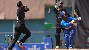 বাবা নাবির প্রথম বলে ছেলে হাসানের ছক্কা