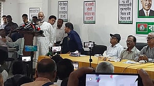 নির্বাচন ছাড়া কিছুই গ্রহণযোগ্য নয়: মঈন খান