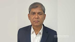 শিক্ষা সচিবের রুটিন দায়িত্বে অতিরিক্ত সচিব মজিবর
