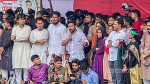ফরিদপুরে এনসিপির পথসভা