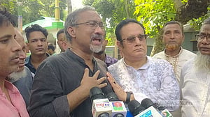 ‘ওরাও তো আমার সন্তান, ওদের রেখে কী করে আসি’, স্বামীকে বলেছিলেন মাহেরিন