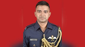 বিমান দুর্ঘটনা: এক বছর আগে বিয়ে করেছিলেন ফ্লাইট লেফটেন্যান্ট তৌকির