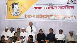 শেখ হাসিনাকে ভারত কেন পুশ ইন করছে না প্রশ্ন রিজভীর