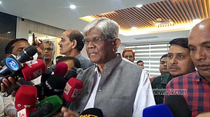 ট্রাম্পের শুল্কের ‘ন্যায্যতা’ দেখছেন না অর্থ উপদেষ্টা