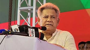কারখানায় শ্রমিকদের ট্রেড ইউনিয়ন করার অধিকার রয়েছে: শ্রম উপদেষ্টা
