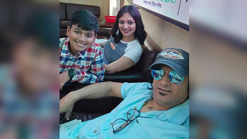 শাফিন নেই এক বছর: ‘খারাপ সময়ে মনে হয় পাপাকে ফোন দিই’