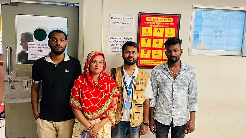 মাইলস্টোন ট্র্যাজেডি: সবুজা বেগমের পাশে শিরিন সাজমিলা ফাউন্ডেশন