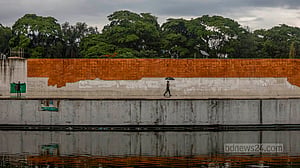 জনশূন্য সোহরাওয়ার্দী উদ্যান