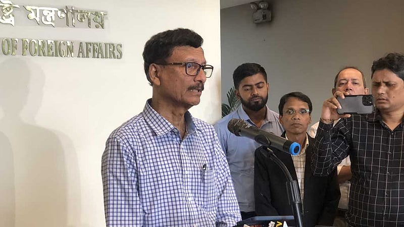 মালয়েশিয়ায় আটকদের কারও বিচার সেখানে, কাউকে ফেরত পাঠাবে: পররাষ্ট্র উপদেষ্টা