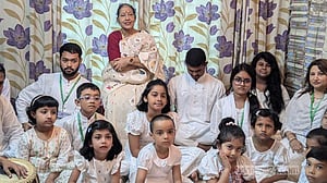 ফরিদার ‘অচিন পাখি’ বাঁচবে তো?