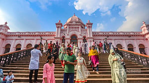 খুলেছে আহসান মঞ্জিল
