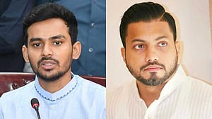 ইশরাকের শপথ নেওয়ার সুযোগ নেই: উপদেষ্টা আসিফ