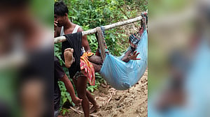 নাইক্ষ্যংছড়ি সীমান্তে আবার মাইন বিস্ফোরণে যুবকের পা বিচ্ছিন্ন