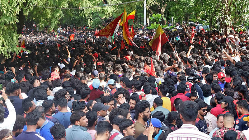 বেঙ্গালুরু ট্র্যাজেডি: আরসিবি কর্মকর্তাসহ গ্রেপ্তার ৩