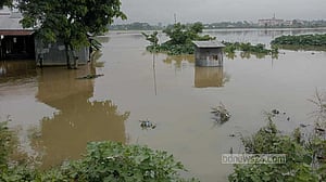 পাহাড়ি ঢলে আখাউড়া স্থলবন্দরের আশপাশের গ্রাম প্লাবিত