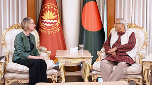 ইউনূস-সারাহ বৈঠকে সম্পদ পুনরুদ্ধার নিয়ে আলোচনা