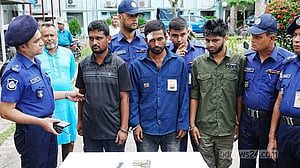 সন্ধ্যায় জামিনে বেরিয়ে রাতেই অস্ত্র নিয়ে ফের ডাকাতিতে
