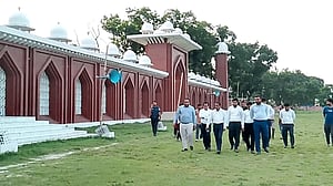 ঈদ জামাত: প্রস্তুত দিনাজপুরের গোর-এ-শহীদ বড় ময়দান