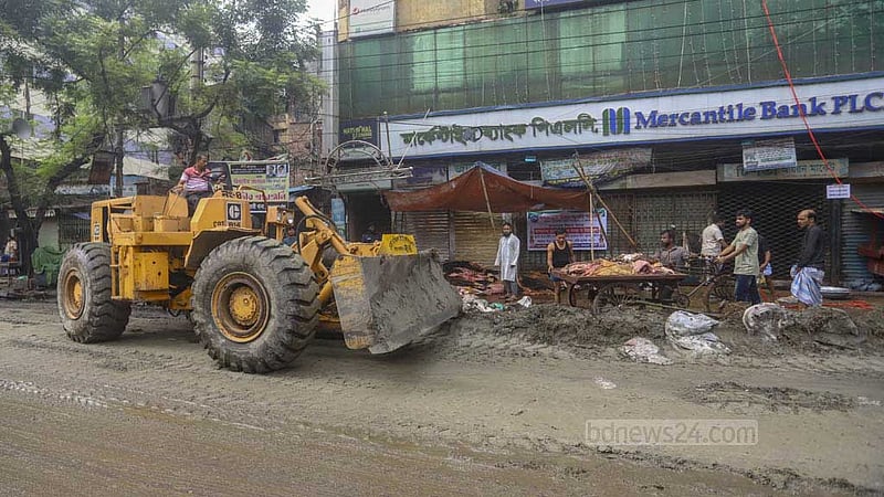 ঢাকার দুই সিটির ‘বেশিরভাগ বর্জ্য অপসারিত’