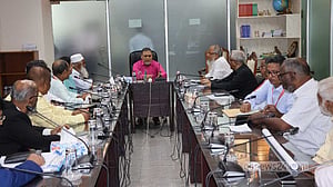 স্থানীয় বিএনপি নেতারা ইসিতে, ২০০১ এর সীমানা বহাল রাখার দাবি