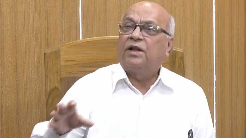 তারাও মুক্তিযোদ্ধা, ইতিহাস পরিবর্তন করা যায় না: উপদেষ্টা