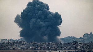 গাজায় ইসরায়েলি হামলায় ৩৫ ফিলিস্তিনি নিহত