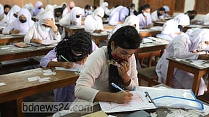 মাস্ক পরে বসতে হবে এইচএসসিতে