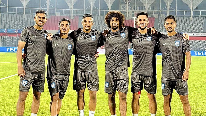 ‘হামজা বলল, ক্যাপ্টেন, বিউটিফুল ক্রস, একেবারে পারফেক্ট’