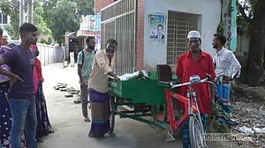 জামালপুরে ইউপি সদস্যকে ঘর থেকে টেনে বের করে কুপিয়ে হত্যা