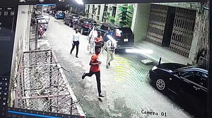 আদালত থেকে পালাল স্কুলছাত্র জিসান হত্যার আসামি